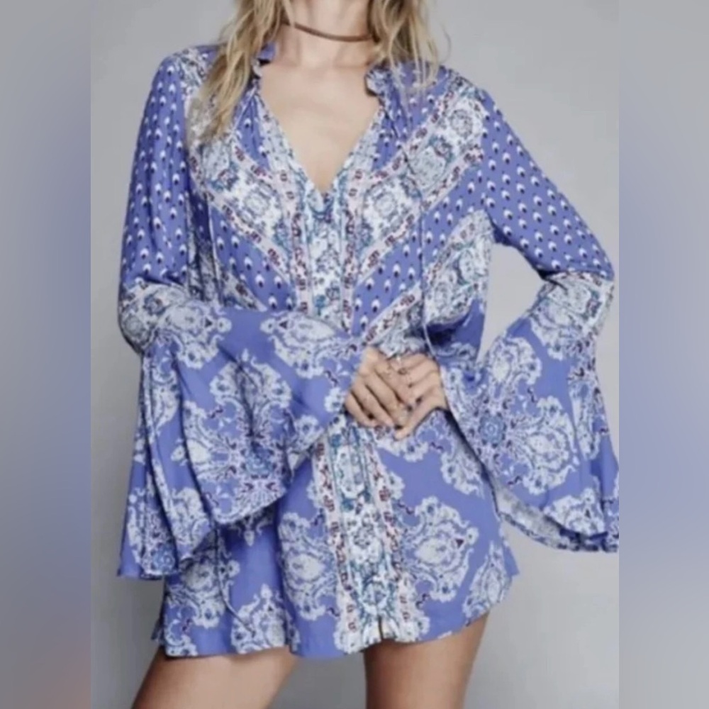Free People Women’s Size XS Magic Mystery Blue Boho Tunic Top Bell Sleeve